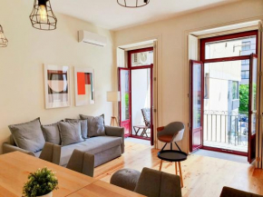Comfortable flat, cozy balcony close to Aliados Av